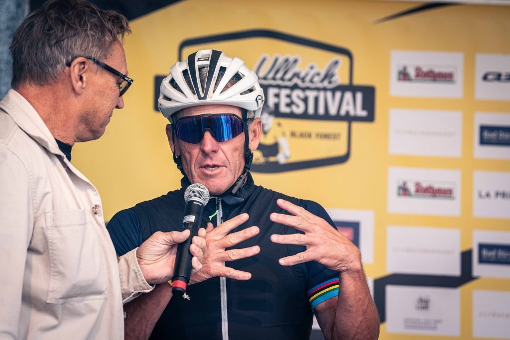 Jan Ullrich im Interview auf der Bühne